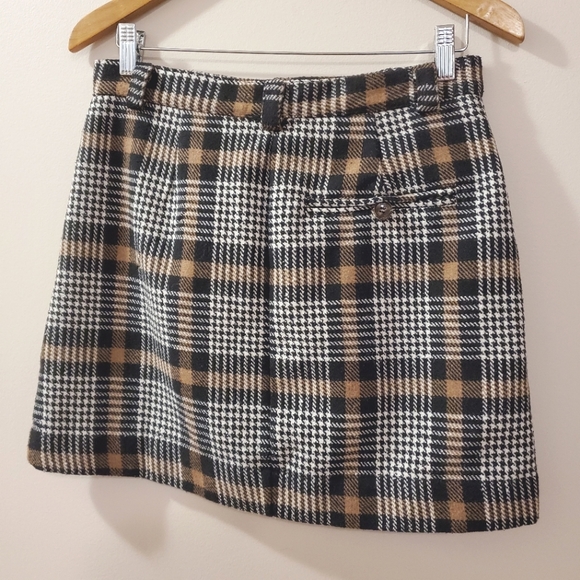 En Saison - Check Mini Skirt - Read for sizing - Picture 8 of 11